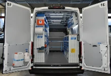01_Allestimento Daily Iveco come laboratorio mobile per analisi chimico fisiche