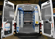 01_Renault Master con attrezzature Syncro per energie rinnovabili 