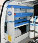 02_lato sinistro Combo arredato con scaffali e contenitori estraibili Syncro Ultra