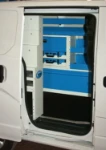 Allestimento NV200 tramite la porta laterale