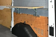 Banco lavoro basculante per furgoni Syncro System aperto