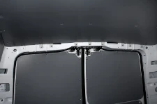 Dettaglio pannellature su mercedes Vito