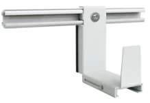 Gancio regolabile per furgoni chiuso