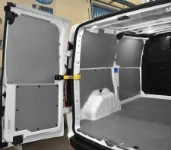 Lato sinistro con protezioni del Custom