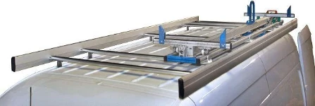 Portascala 1 slitta con rullo e spondina sul tetto del TGE