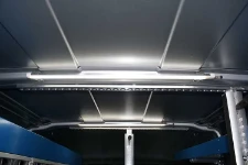 Rotaia per barra sul soffitto; Luce a neon per furgoni su Scudo Fiat